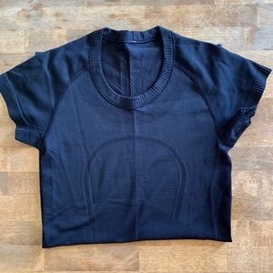 Lululemon Switftly Tech Short Sleeve Crew